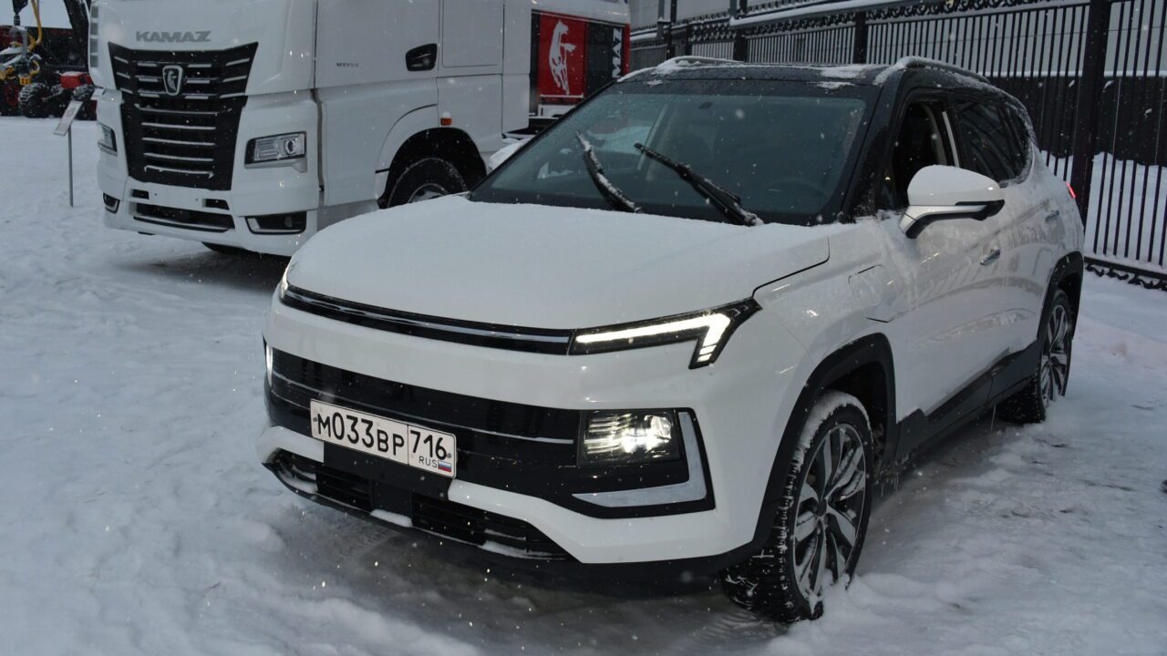 Новый «Москвич 3е» вошел в ТОП-5 самых дешевых электромобилей в России в январе 2023 года