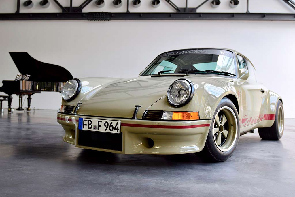 В мастерской DP Motorsport отреставрировали спорткар Porsche 911 (964)