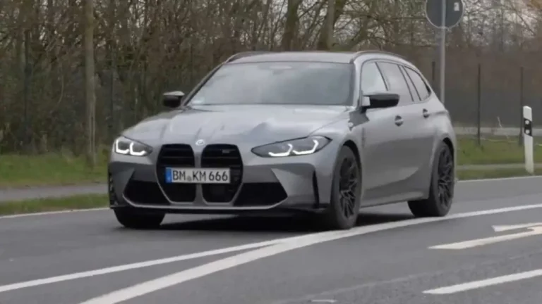 Посмотрите, как быстро BMW M3 Touring может ехать по автобану