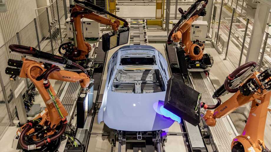 Компания BMW может начать разработку автомобиля с водородным двигателем на новой платформе Neue Klasse