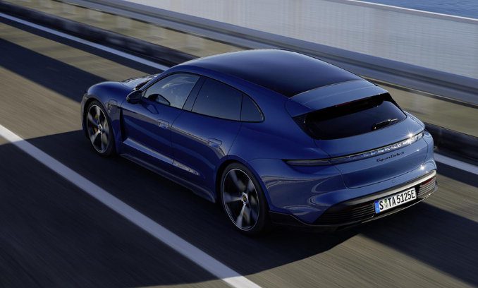 Компания Porsche представит новый электрический кроссовер в 2027 году