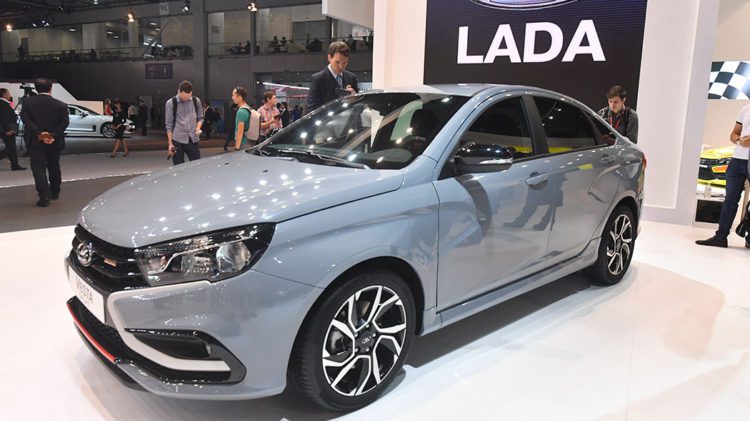 АвтоВАЗ планирует произвести 100 тысяч автомобилей Lada Vesta NG в 2023 году