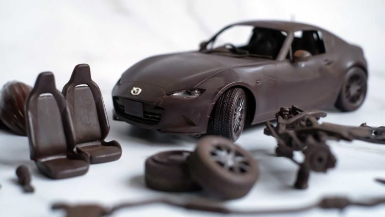 Mazda MX-5 стала шоколадной