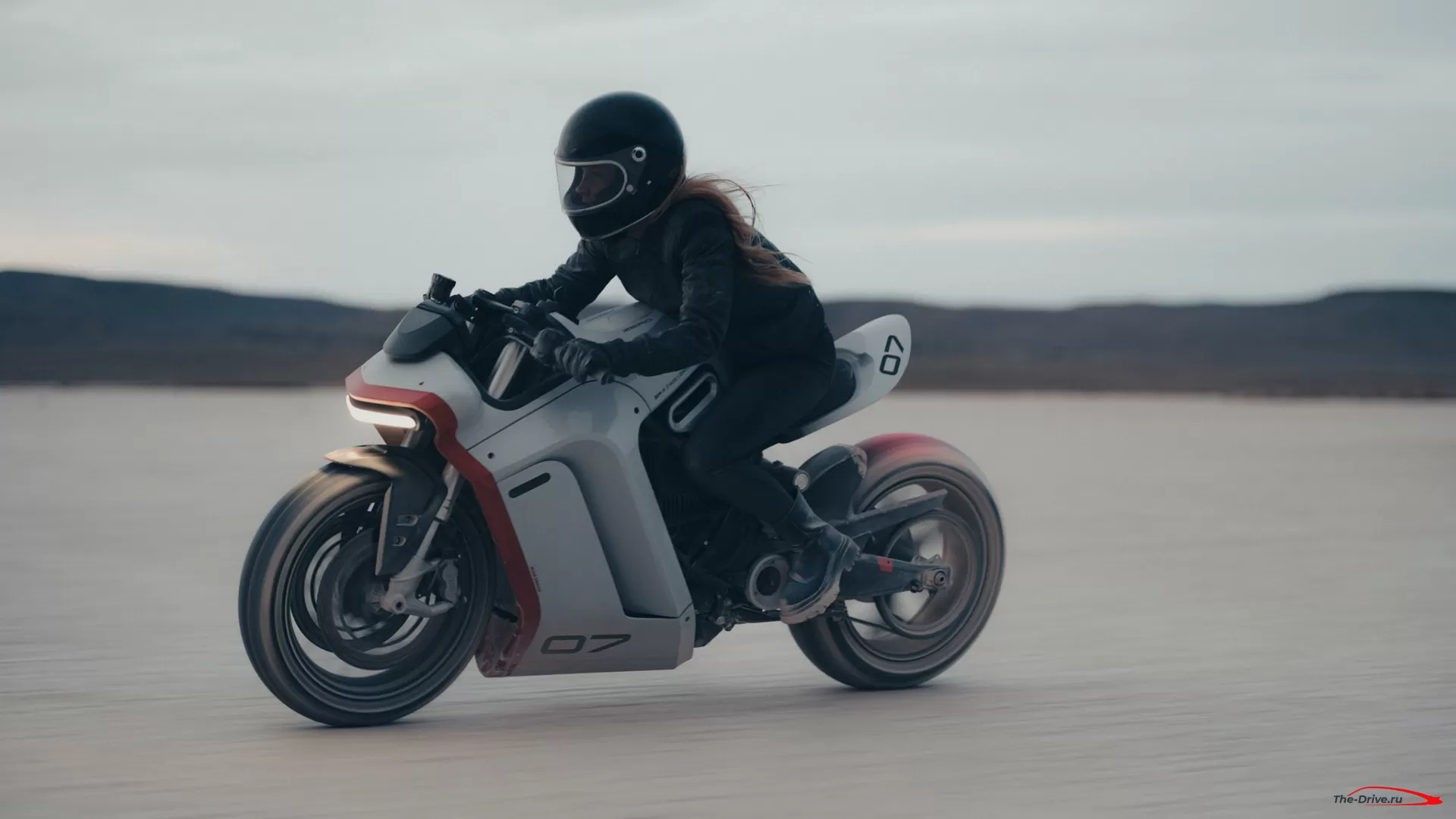Zero Motorcycles анонсирует футуристический концепт SR-X Concept