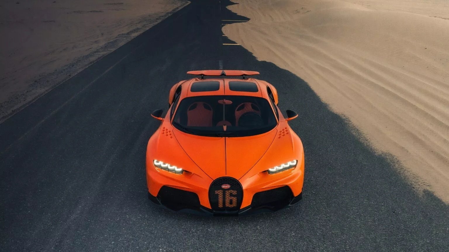 Bugatti рассказала о технологии покраски своих гиперкаров