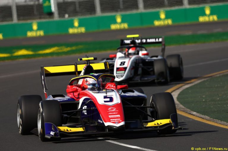 Ф3: Бортолето выиграл воскресную гонку в Мельбурне