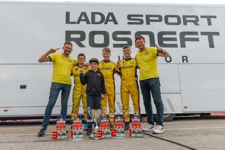 LADA Sport ROSNEFT празднует победу на Чемпионате России по картингу
