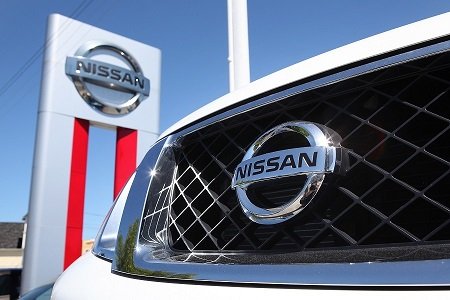 Nissan прекращает обслуживать автомобили своих клиентов из России