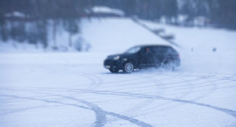 Как правильно ездить на машине с МКПП в мороз