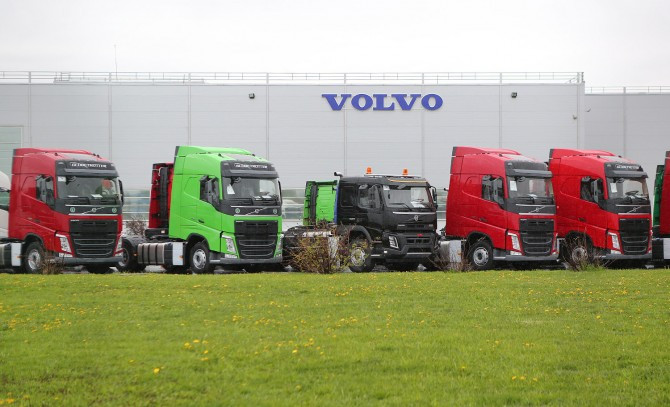 Российские активы Volvo переданы местному инвестору