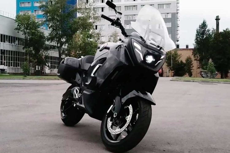 Российский мотоцикл Aurus Merlon за 12 млн рублей заступит на службу в 2024 году