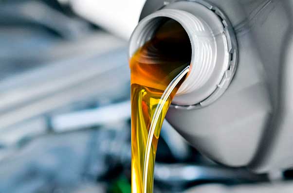 Эксперт Колодочкин посоветовал лучшее масло для китайских автомобилей