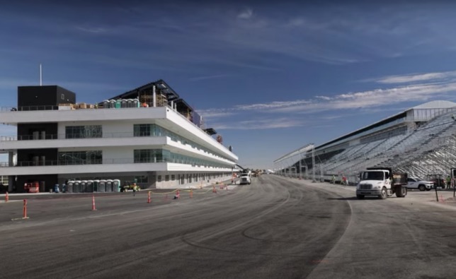 Видео: Экскурсия по трассе Гран При Лас-Вегаса