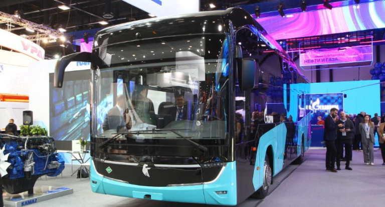 КамАЗ представил новый пригородный автобус с футуристичным дизайном