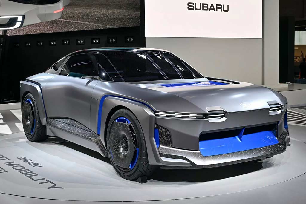 В Японии показали концептуальное электрическое купе Subaru Sport Mobility