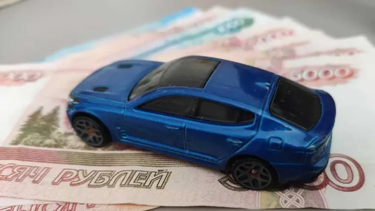 Россияне начали массово брать кредиты на покупку автомобиля