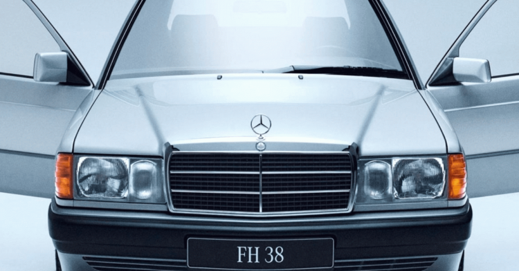 Mercedes-Benz 190E превратился в эпический арт-кар C 111
