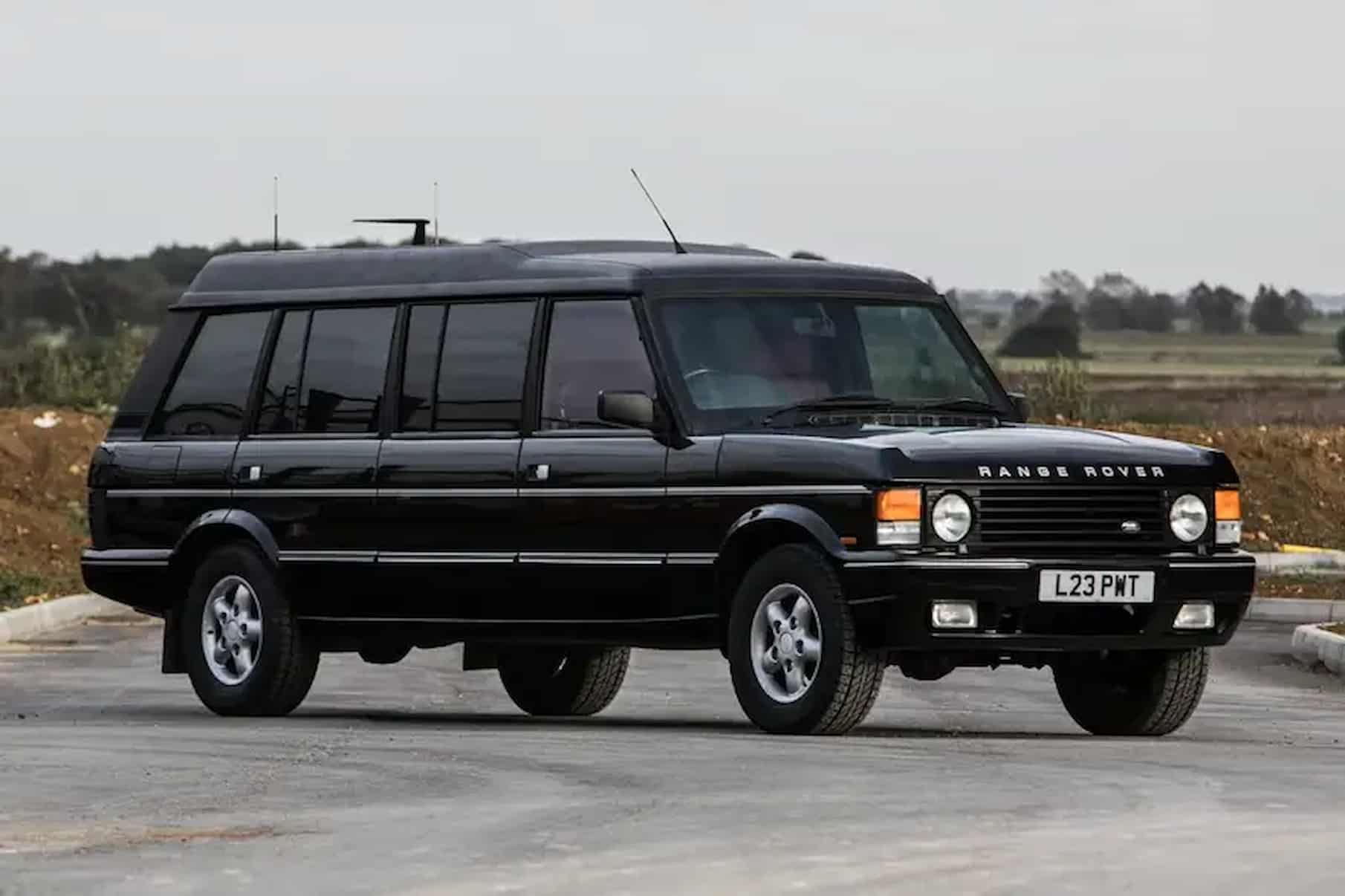 Лимузин Range Rover, на котором ездил султан Брунея и Майк Тайсон, продали всего за 3,5 млн рублей