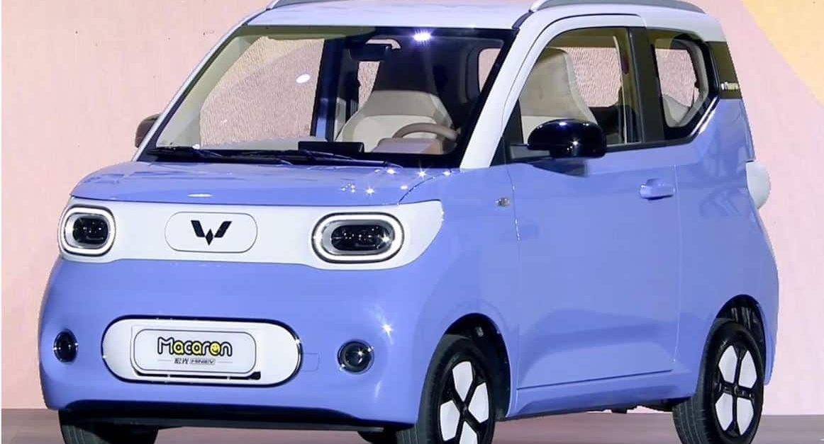 Выпущено третье поколение Wuling Hongguang Mini EV Macaron с запасом хода 215 км и ценой в 570 000 рублей