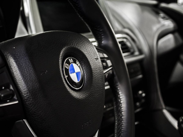 В России снова начнут продавать BMW и Volkswagen по параллельному импорту
