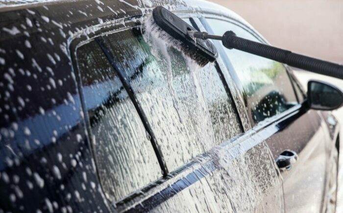 Сколько раз нужно мыть автомобиль зимой