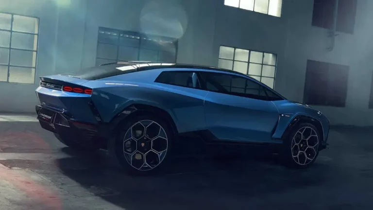 Электрическое будущее Lamborghini отдает предпочтение кроссоверам, а не седанам