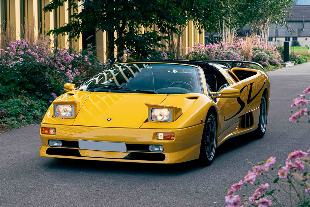 Единственный в своем роде родстер Lamborghini Diablo SV продадут с молотка