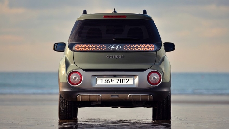 Hyundai готовит электрическую версию маленького кроссовера Casper для Европы