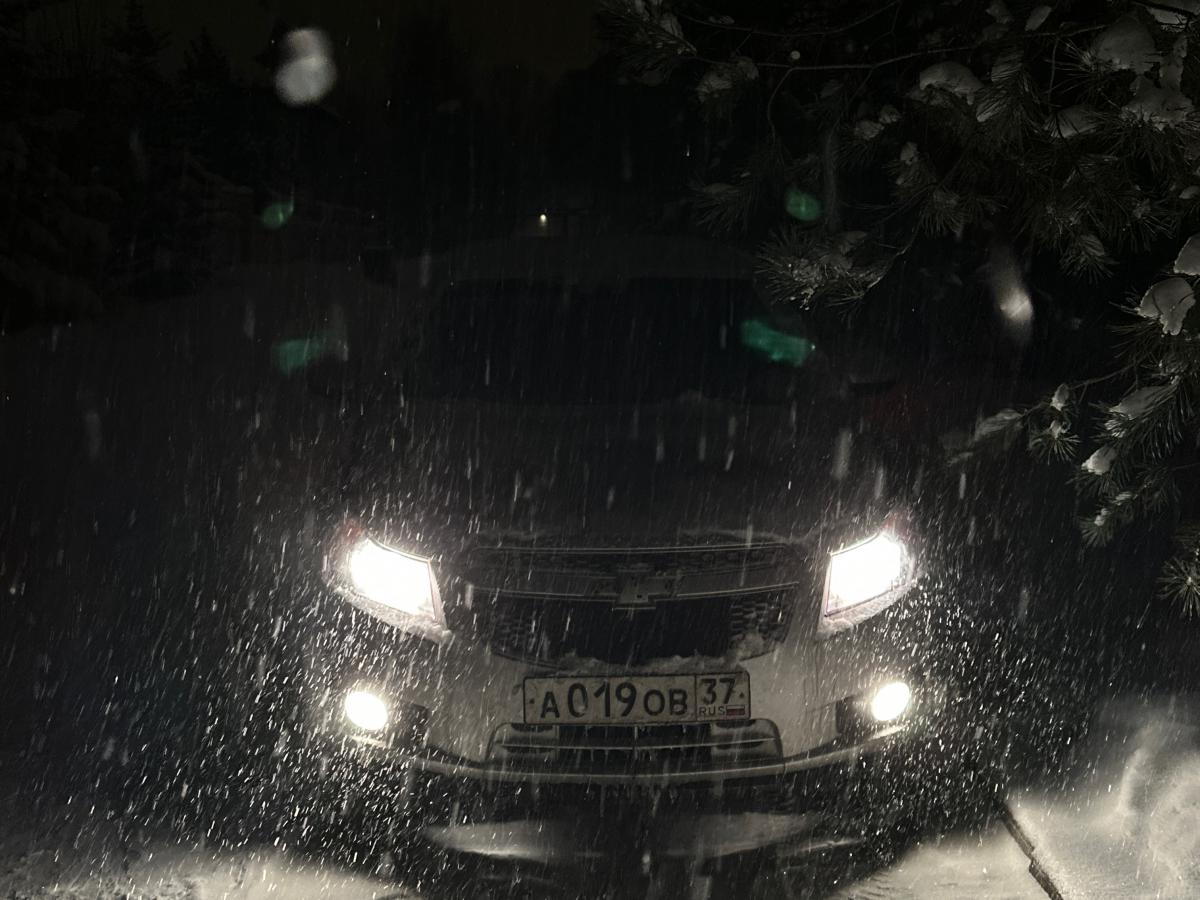 Автоэксперт Солдунов: что делать, если машина сломалась на дороге во время сильного снегопада