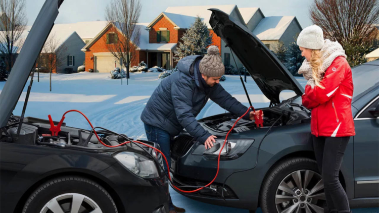 5 роковых ошибок при прикуривании автомобиля в мороз, которые могут привести к возгоранию