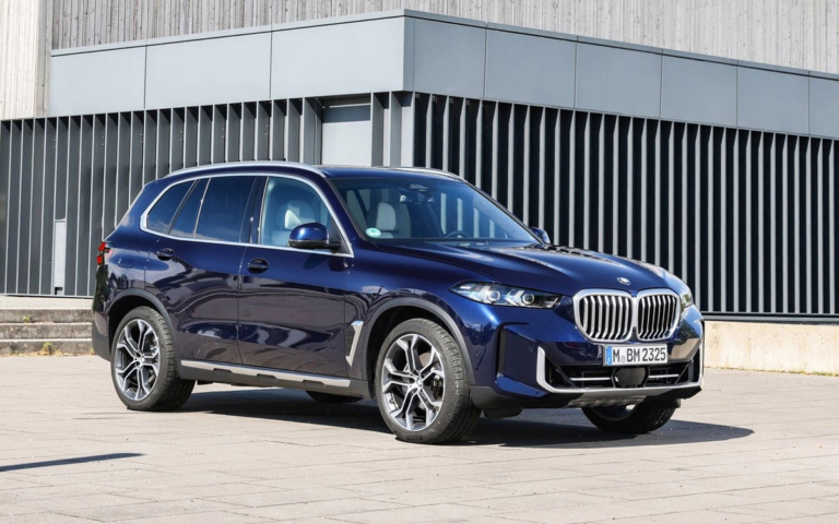 «Авито Авто»: BMW X5 стал бестселлером среди 3-летних премиум-авто с пробегом