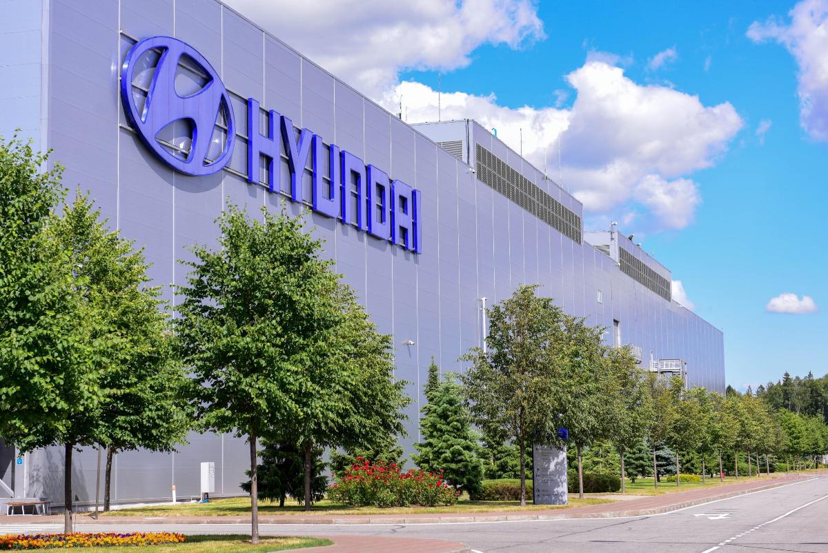 Эксперт Хазанов: Hyundai найдет способ выпускать не только китайские авто