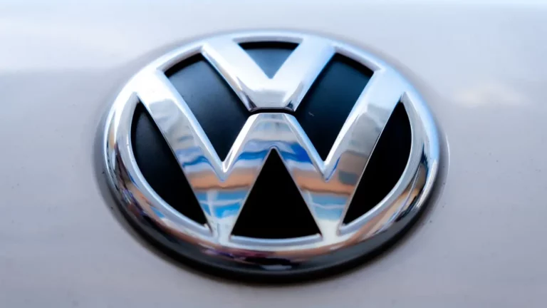 Из-за чего VW был вынужден остановить производство на фабрике в Эмдене