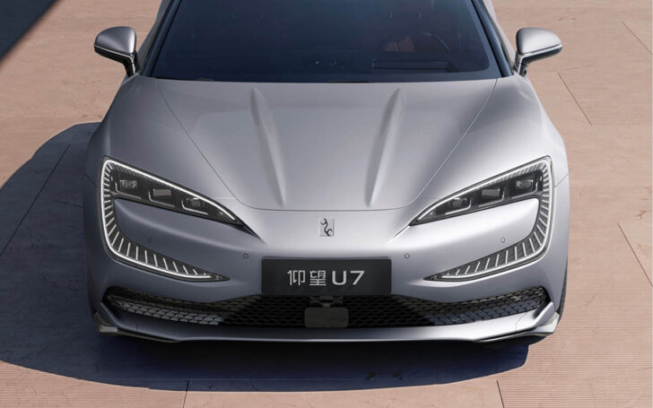BYD представил 1200-сильный электромобиль YangWang U7 мощнее Tesla Model S Plaid. Сколько он будет стоить