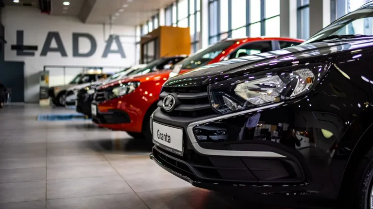 АвтоВАЗ начал отзывать Lada Vesta из-за найденной неисправности подушек безопасности
