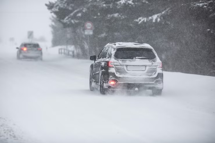 Зимние оттепели крайне опасны для стекол вашего авто: озвучены причины