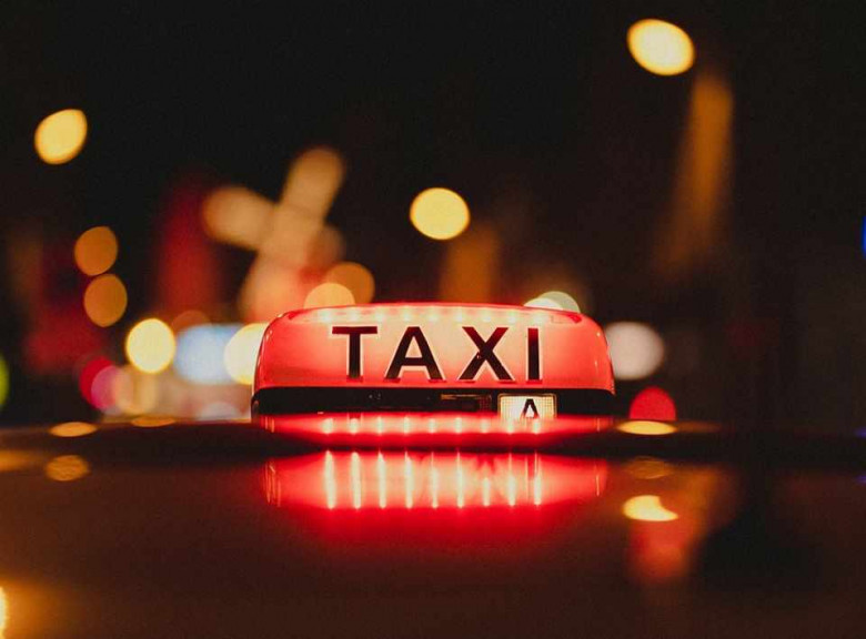 В «Яндексе» объяснили рост цен на такси