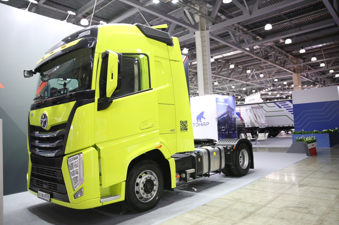 Количество дилеров грузовых автомобилей в России за год выросло на 73%
