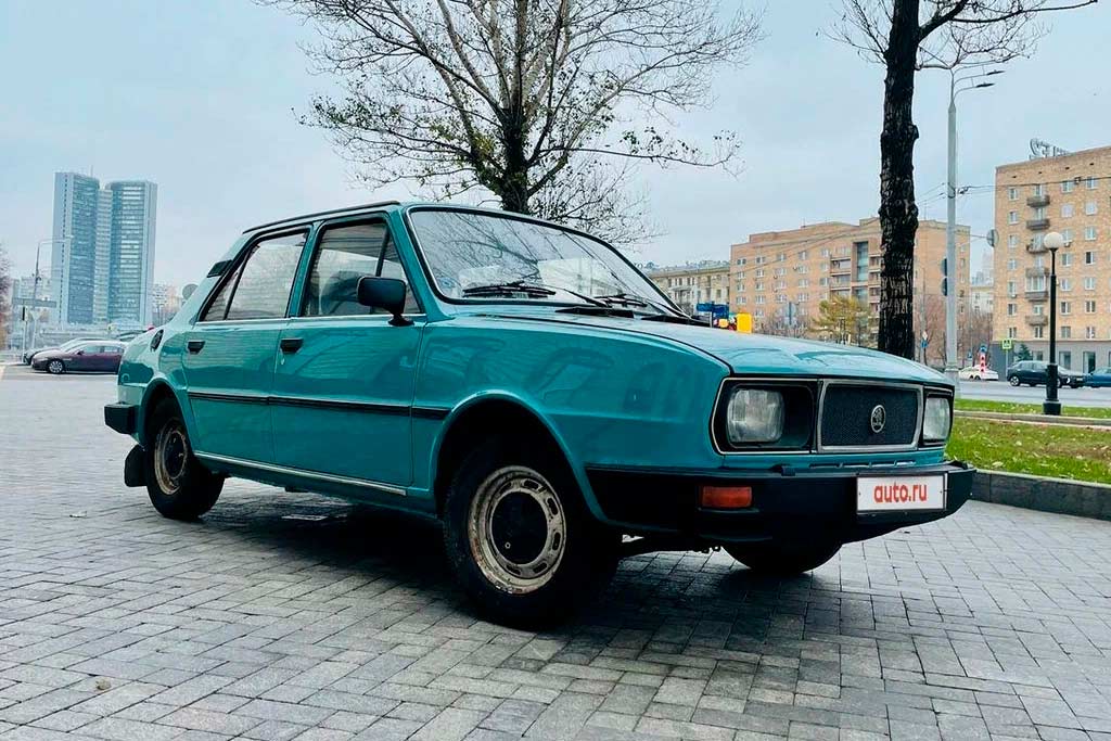 В продаже чехословацкий седан Skoda 120 1978: редкий гость на российской вторичке