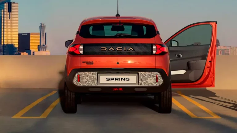 Электрический кросс-хэтч Dacia Spring обновился и стал похож на Duster