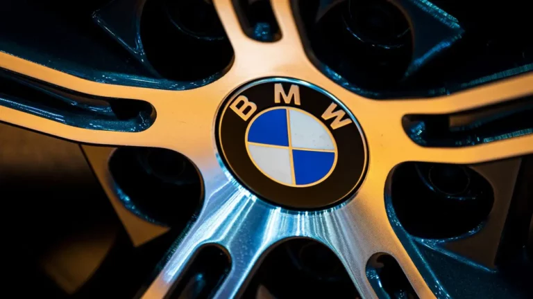 Все ради инвестиций: редкое купе BMW 3.0 CSL выставили на продажу