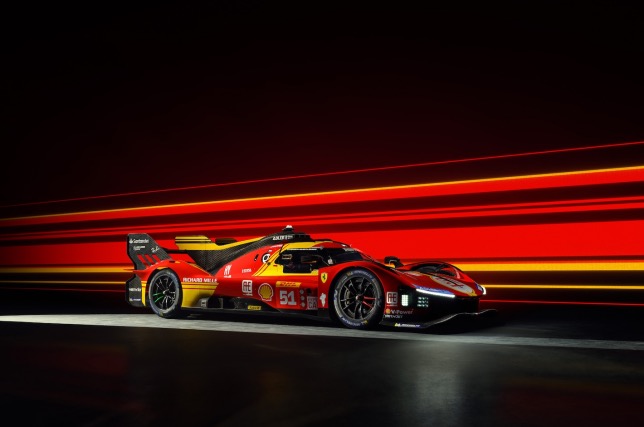 WEC: В Ferrari представили раскраску гиперкара 499P