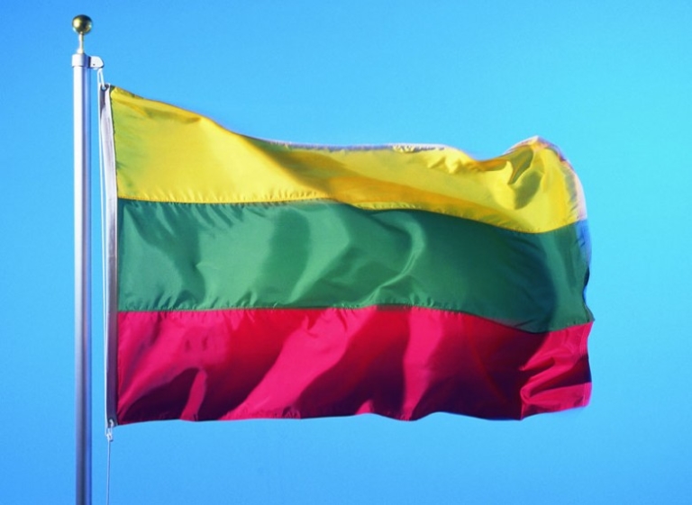 В Литве с 11 марта запрещено нахождение автомобилей с российскими номерами