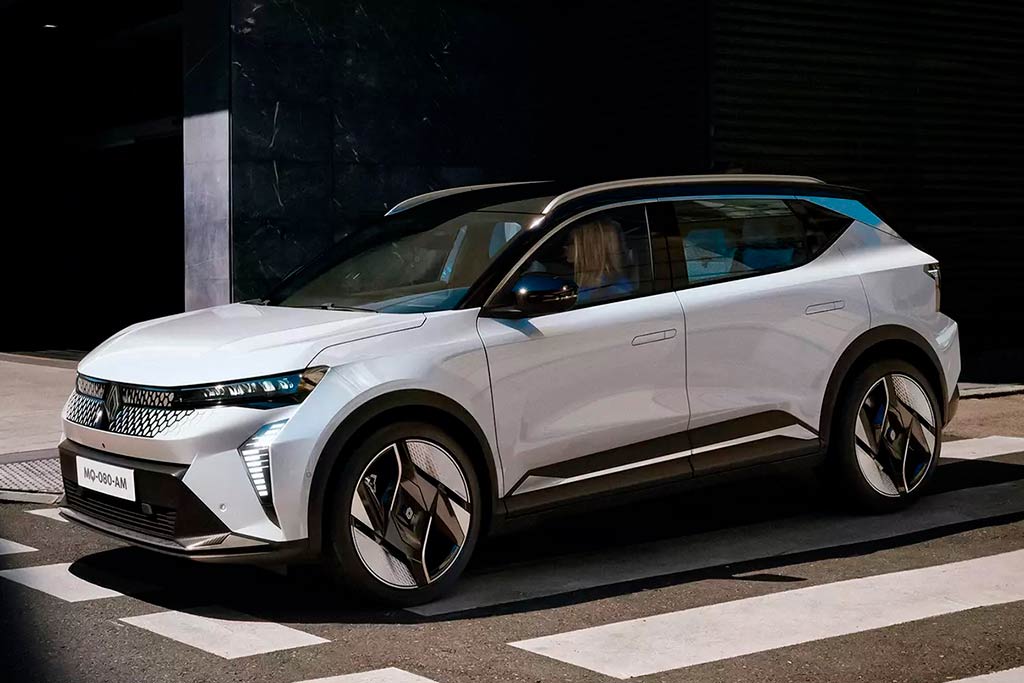Европейцы признали новый Renault Scenic E-Tech лучшим автомобилем 2024 года