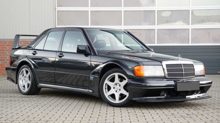 На продажу выставили редчайший суперседан Mercedes Evolution II