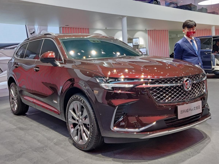 Buick представил обновленную модель Envision на 2024 год