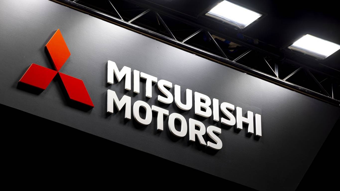 Кроссоверу Mitsubishi Pajero не суждено случиться: что стало известно