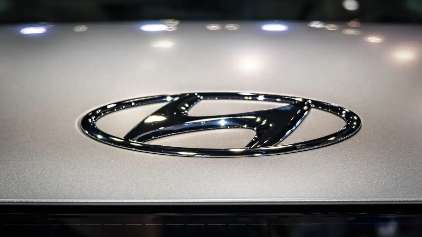 Компания Hyundai вывела свою новинку на Нюрбургринг