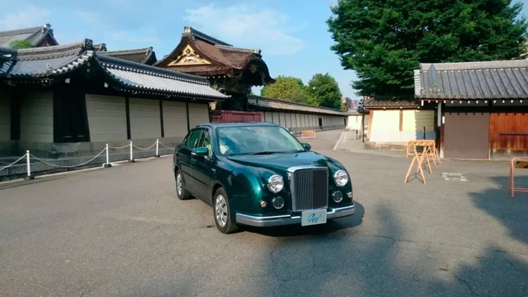 Mitsuoka Ryugi: Как японский Corolla превратился в британский седан
