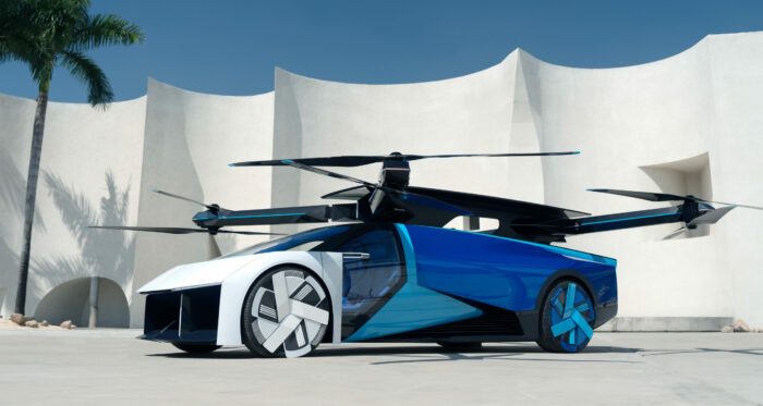 В 2025 году начнется выпуск летающих автомобилей Aeroht